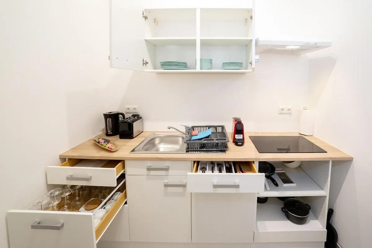 Stylish One Bedroom Apartment With Free Parking Vienna